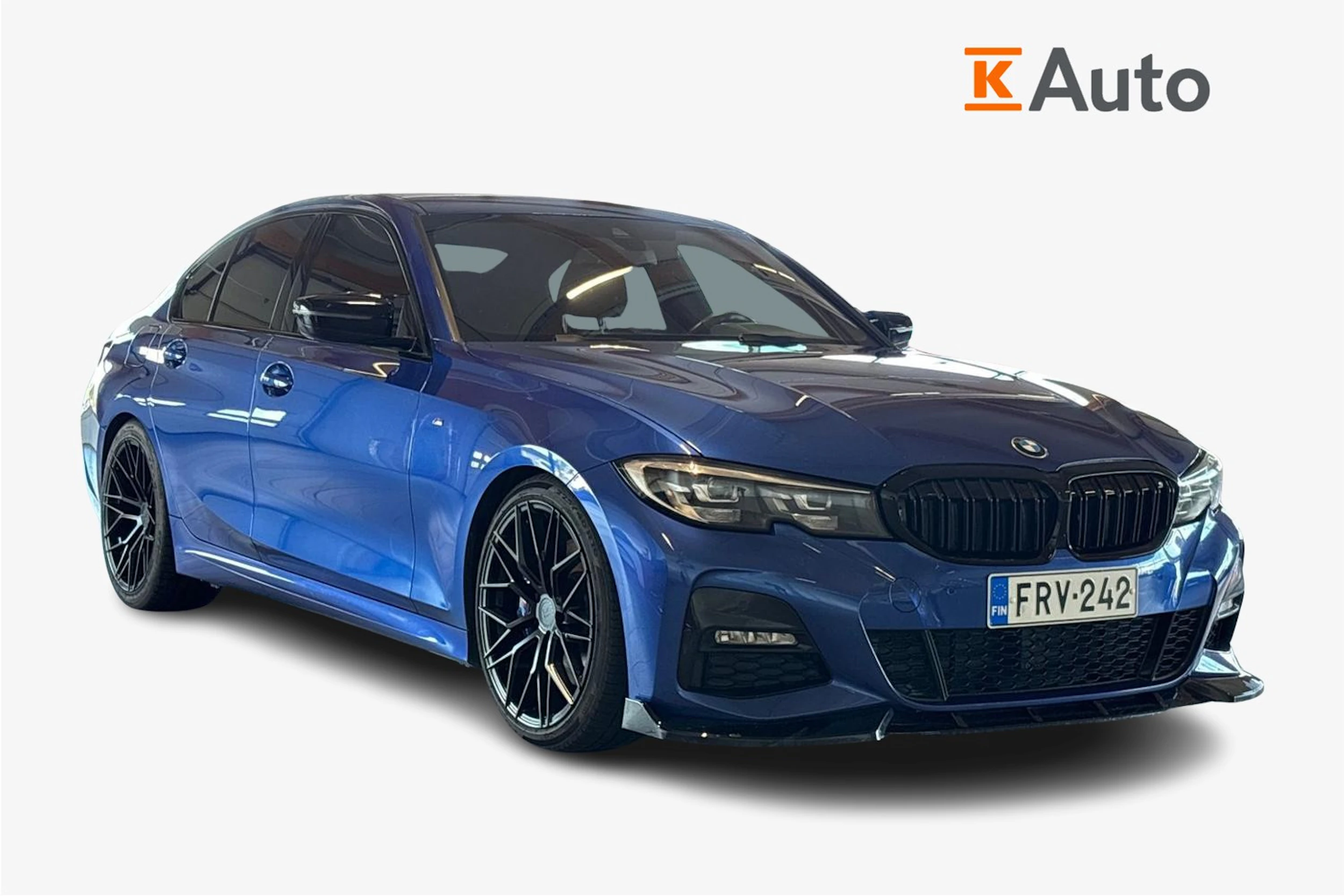 BMW 330