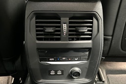 Sininen BMW 330 2020 kuva 15.