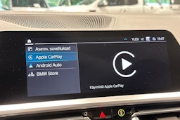 Sininen BMW 330 2020 kuva 25.