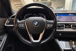 harmaa BMW 330 2020 kuva 20.