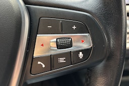 harmaa BMW 330 2020 kuva 23.