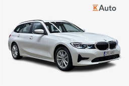 valkoinen BMW 330 2021 kuva 1.