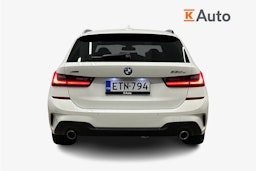 valkoinen BMW 330 2021 kuva 3.
