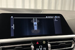 valkoinen BMW 330 2021 kuva 34.