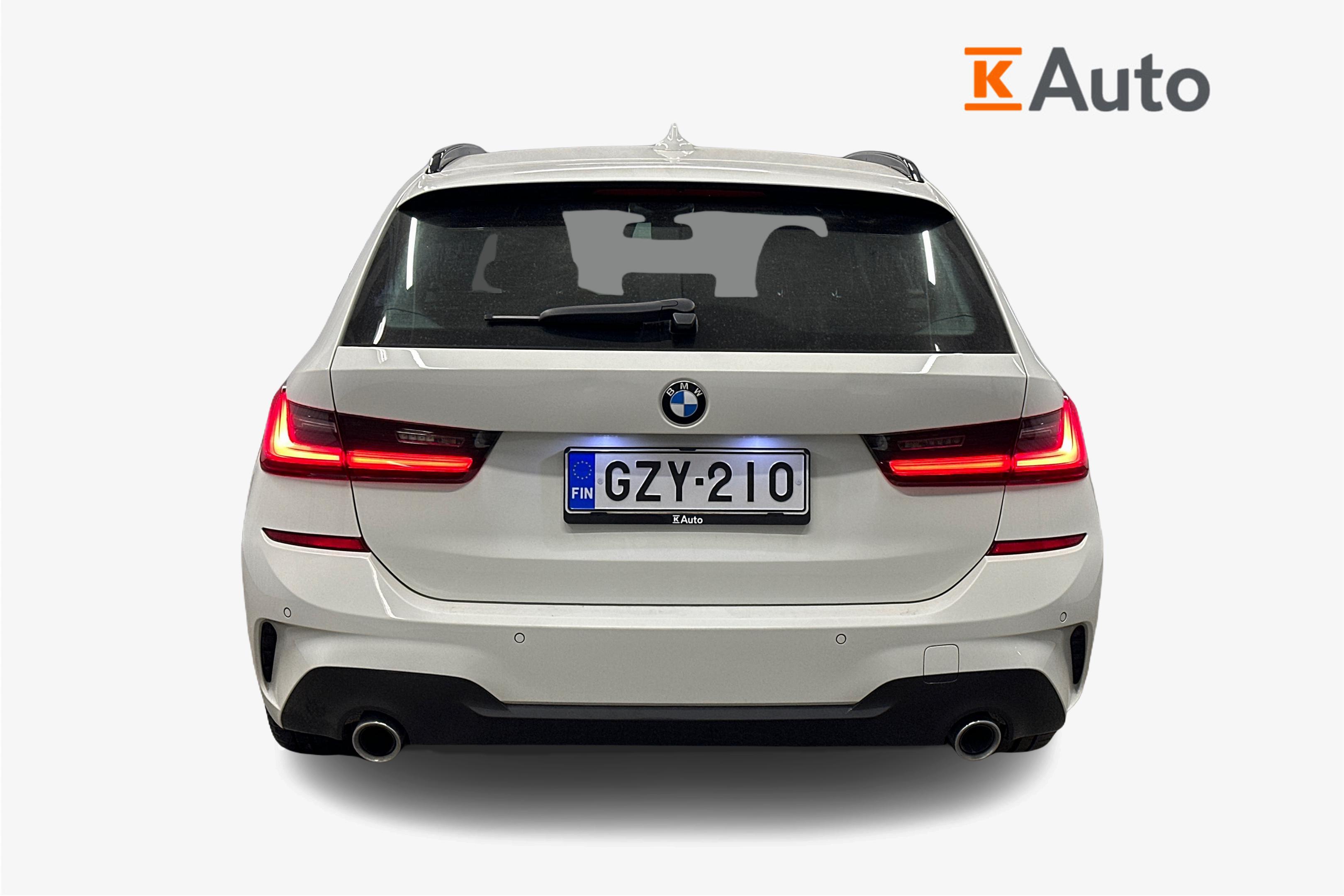 BMW 330 2021, kuva 3/27