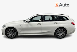valkoinen BMW 330 2021 kuva 5.