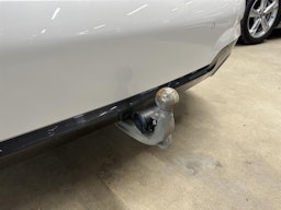 valkoinen BMW 330 2021 kuva 32.