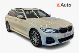 Valkoinen BMW 330 2021 kuva 1.