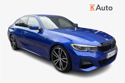Sininen BMW 330 2021 kuva 1.