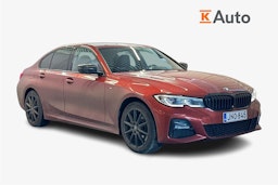 oranssi BMW 330 2021 kuva 1.