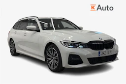 valkoinen BMW 330 2021 kuva 1.