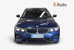 Sininen BMW 330 2021 kuva 4.