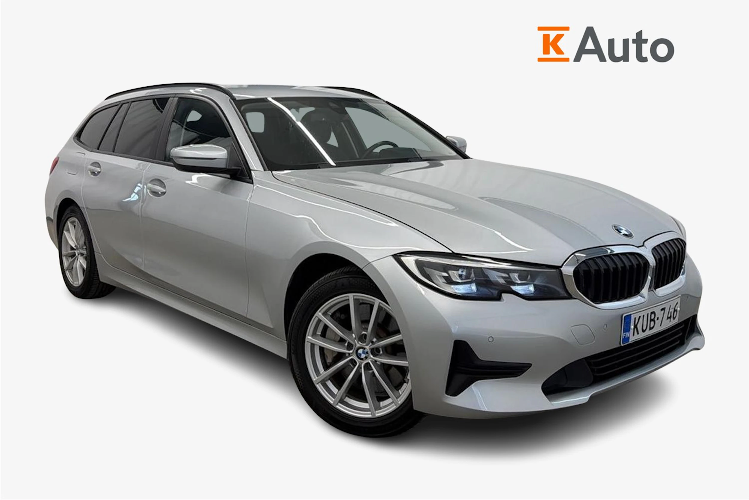 hopea BMW 330 2021 kuva 1.