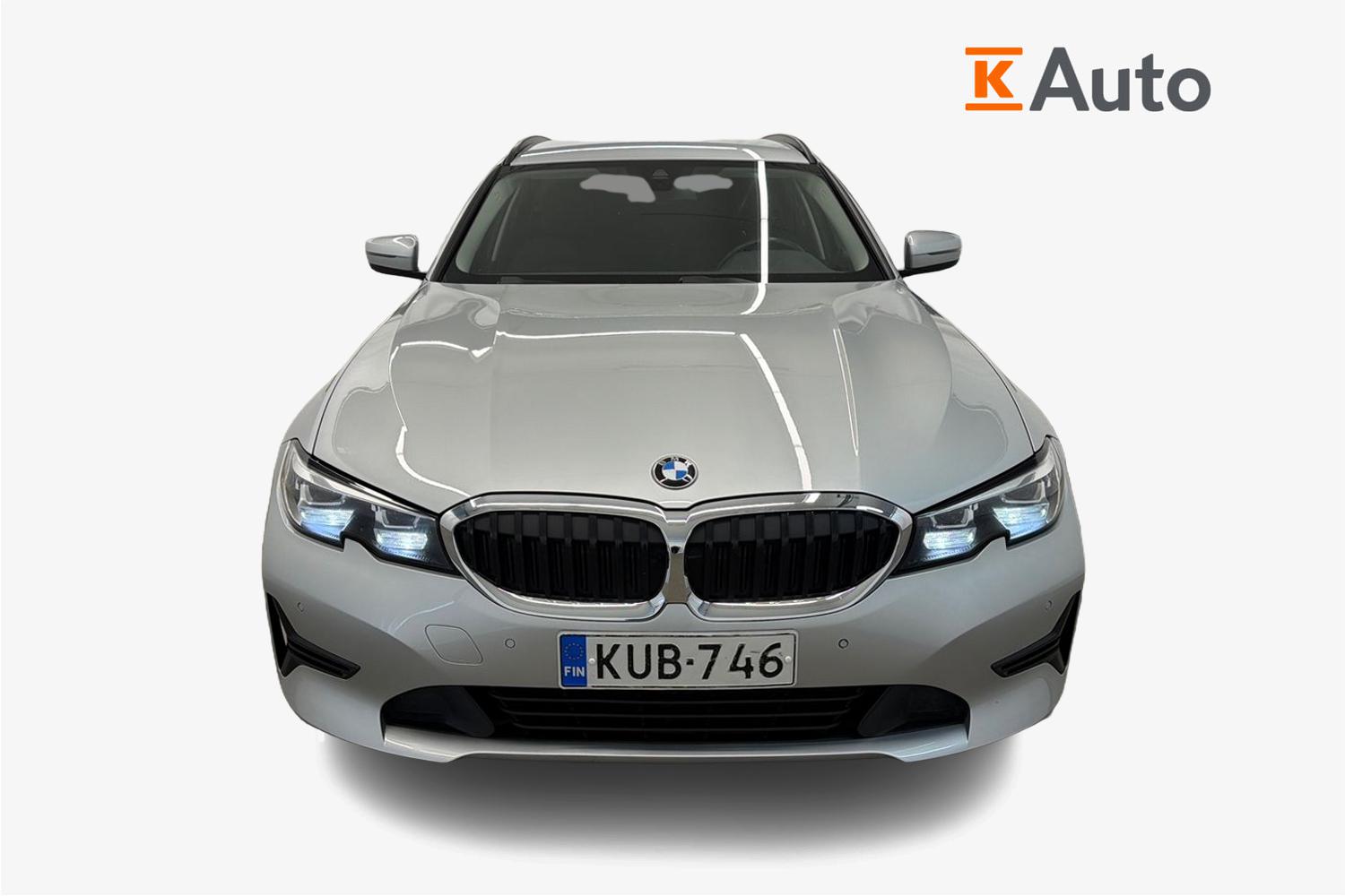 BMW 330 2021, kuva 4/30