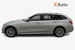hopea BMW 330 2021 kuva 5.