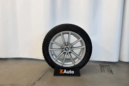 hopea BMW 330 2021 kuva 11.