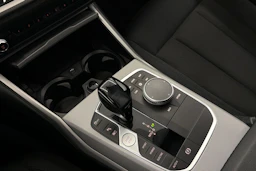 hopea BMW 330 2021 kuva 20.