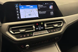 hopea BMW 330 2021 kuva 21.