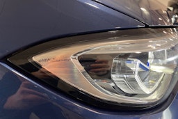 sininen BMW 330 2021 kuva 26.