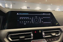 Harmaa BMW 330 2021 kuva 21.