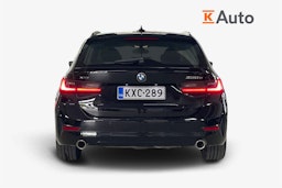 Musta BMW 330 2021 kuva 3.