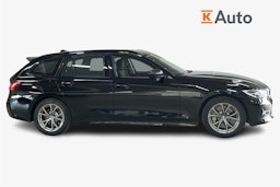 Musta BMW 330 2021 kuva 6.