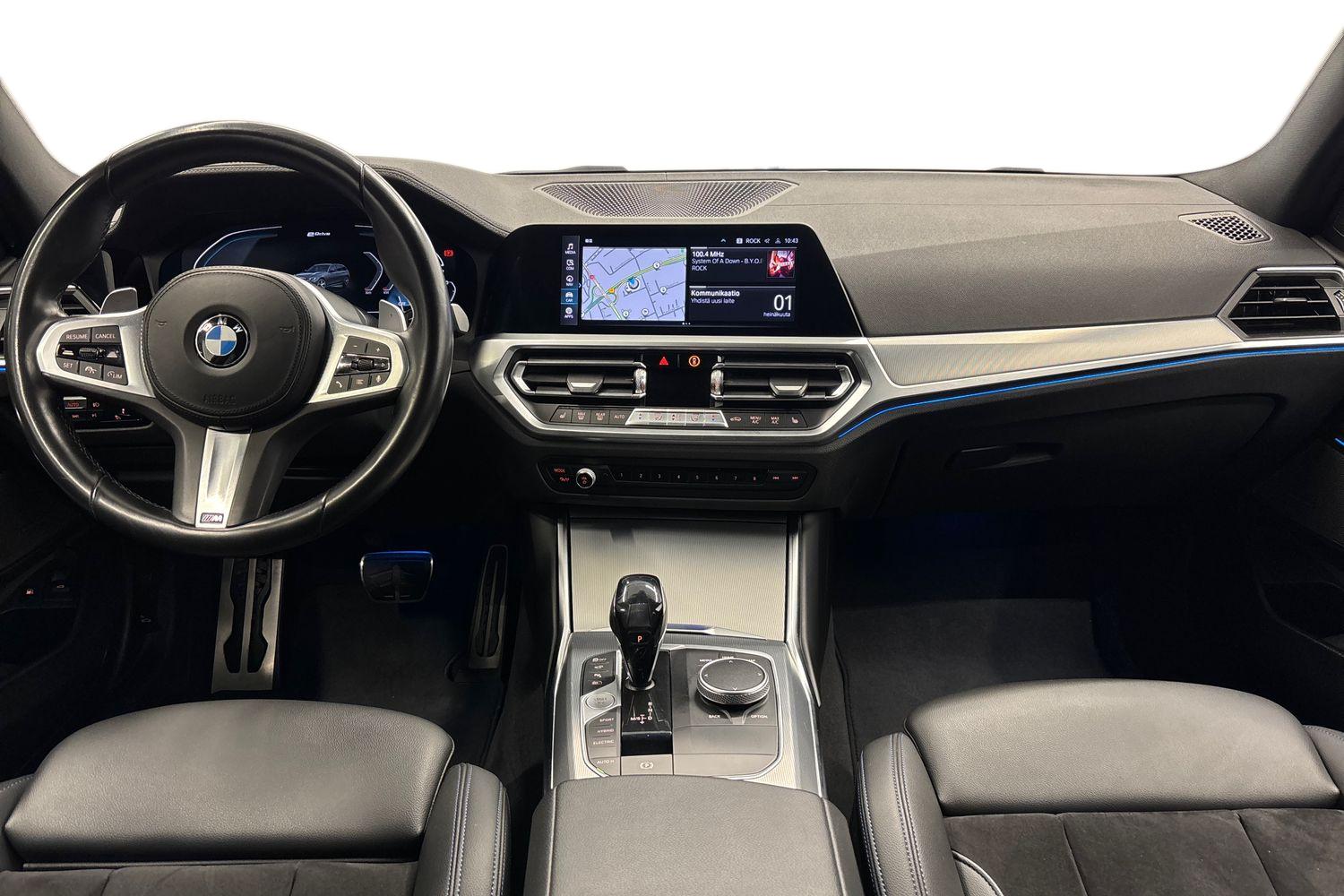 BMW 330 2021, kuva 7/28