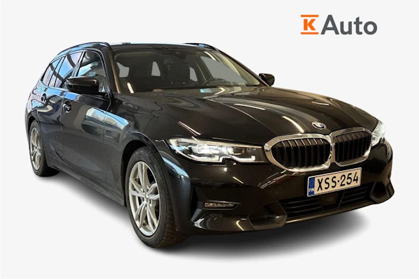 BMW 330 G21 Touring 330e A Charged Edition Sport | SOH: 89.6% | Lisälämmitin | Vetokoukku | P.tutkat |