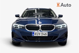 sininen BMW 330 2022 kuva 5.