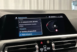 valkoinen BMW 330 2022 kuva 28.