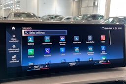 valkoinen BMW 330 2022 kuva 25.