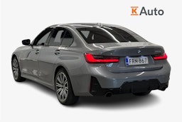 harmaa BMW 330 2023 kuva 2.