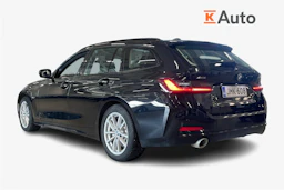 musta BMW 330 2023 kuva 2.