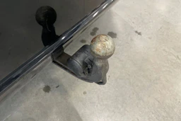 musta BMW 330 2023 kuva 30.