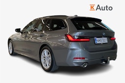 harmaa BMW 330 2023 kuva 2.