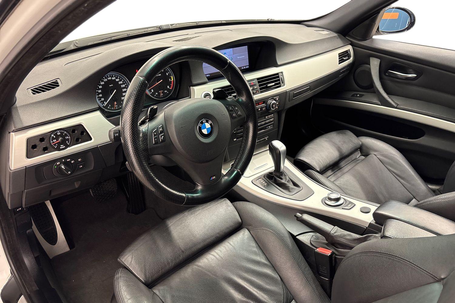 BMW 335 E90 Sedan M Sport 2007, kuva 6/22