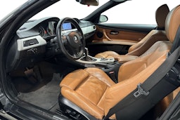 musta BMW 335 2008 kuva 7.