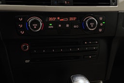 musta BMW 335 2008 kuva 18.