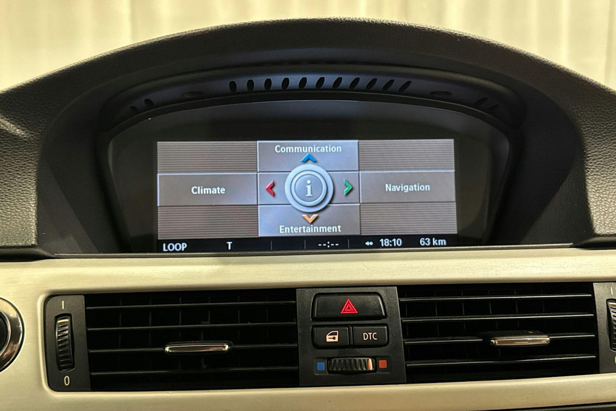 musta BMW 335 2008 kuva 21.