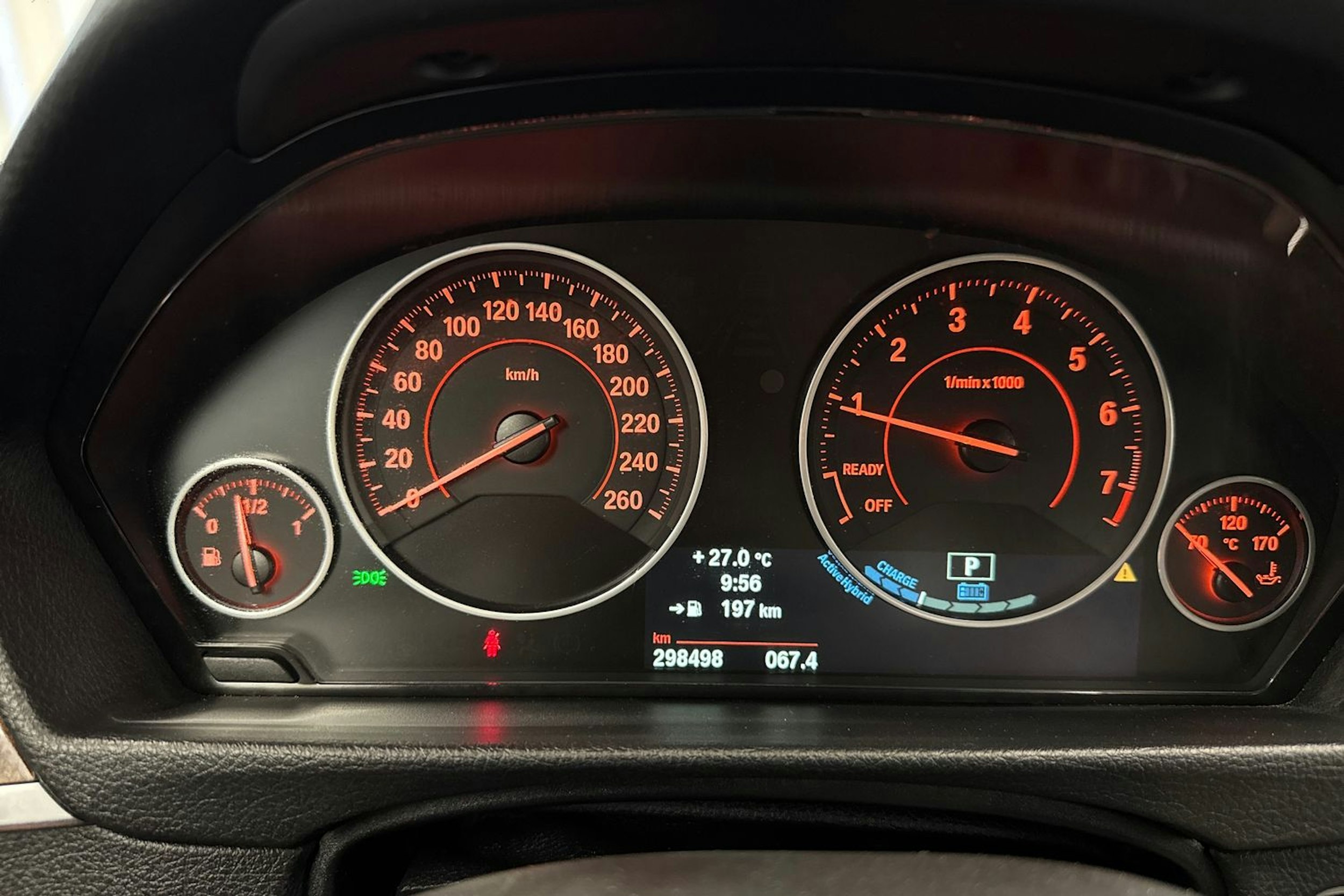sininen BMW 335 2013 kuva 24.