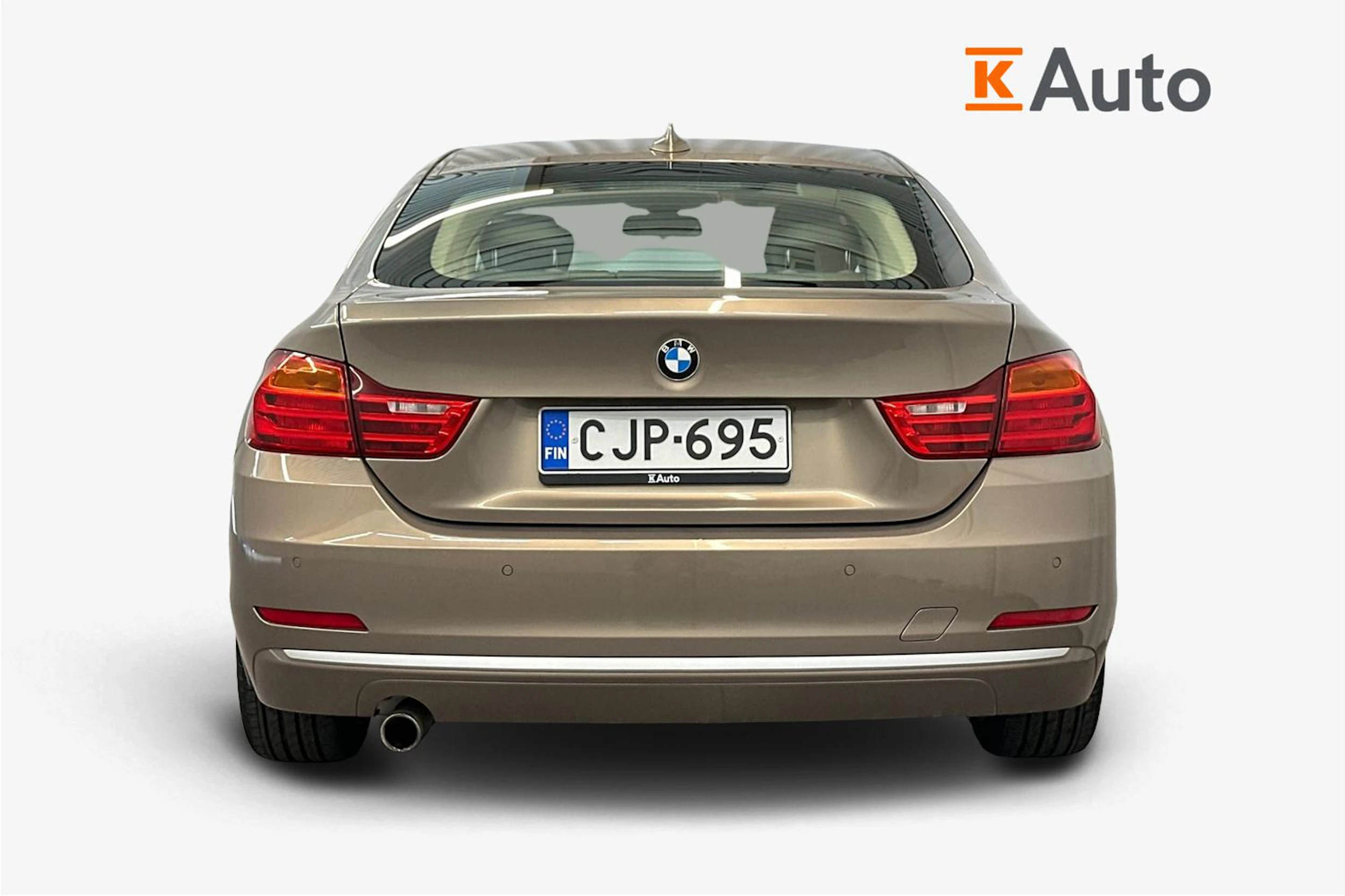 ruskea (beige) BMW 418 2015 kuva 4.
