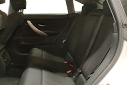 Valkoinen BMW 418 2015 kuva 8.