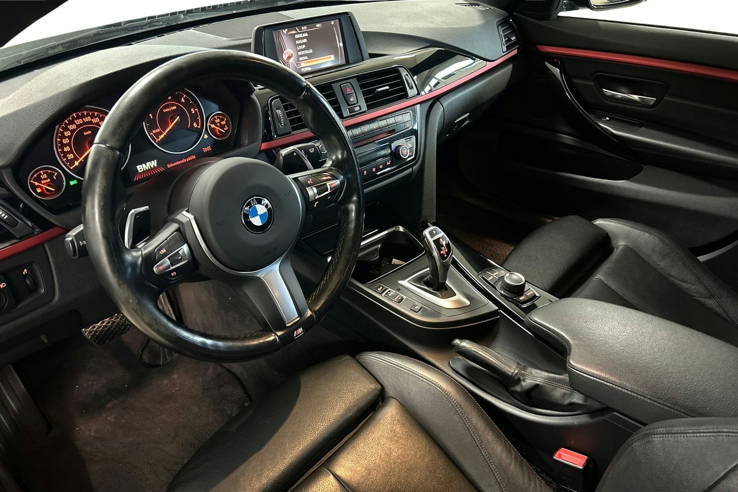 musta BMW 420 2014 kuva 7.