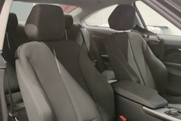 Valkoinen BMW 420 2015 kuva 25.