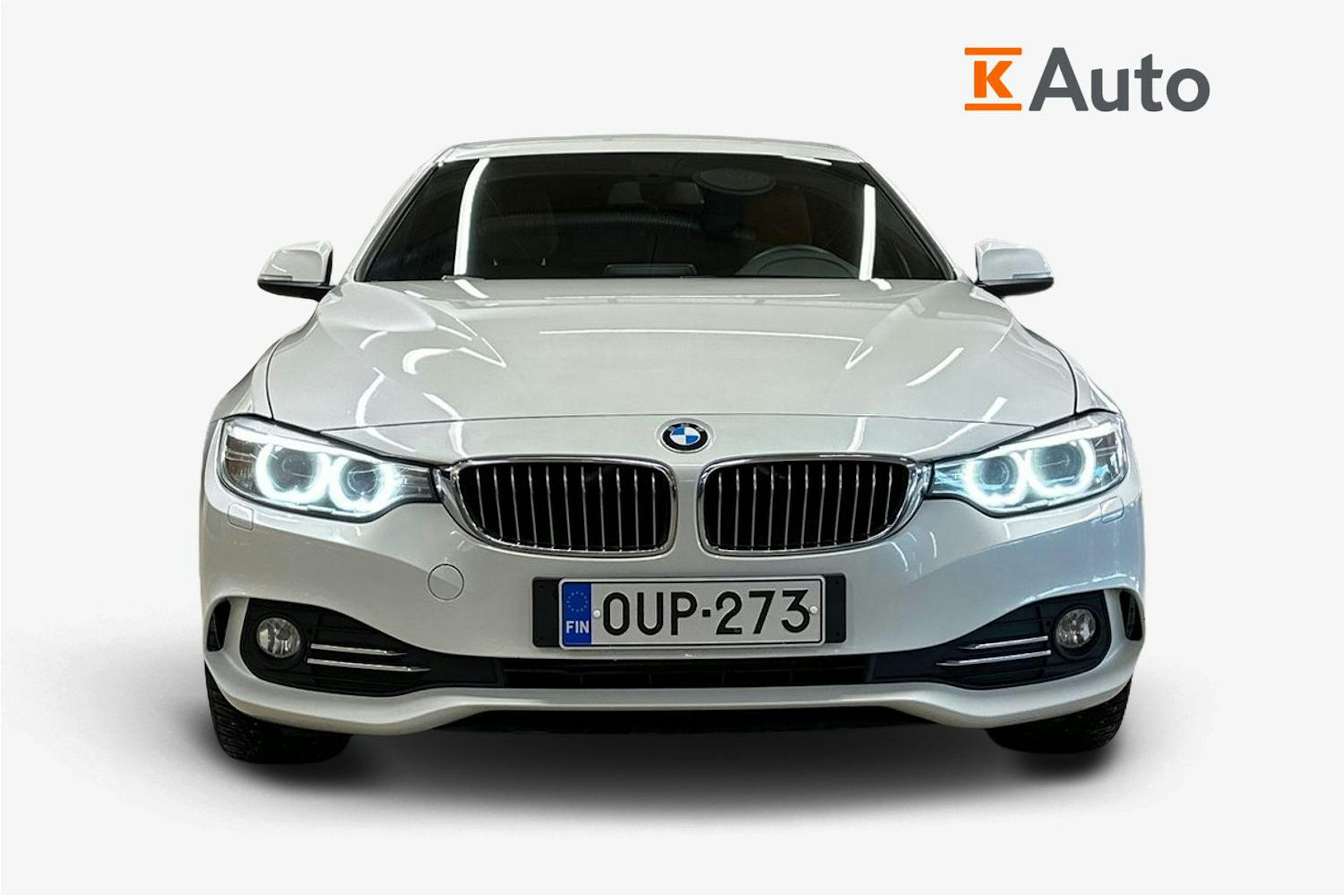 valkoinen BMW 420 2015 kuva 5.