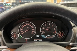 valkoinen BMW 420 2015 kuva 22.