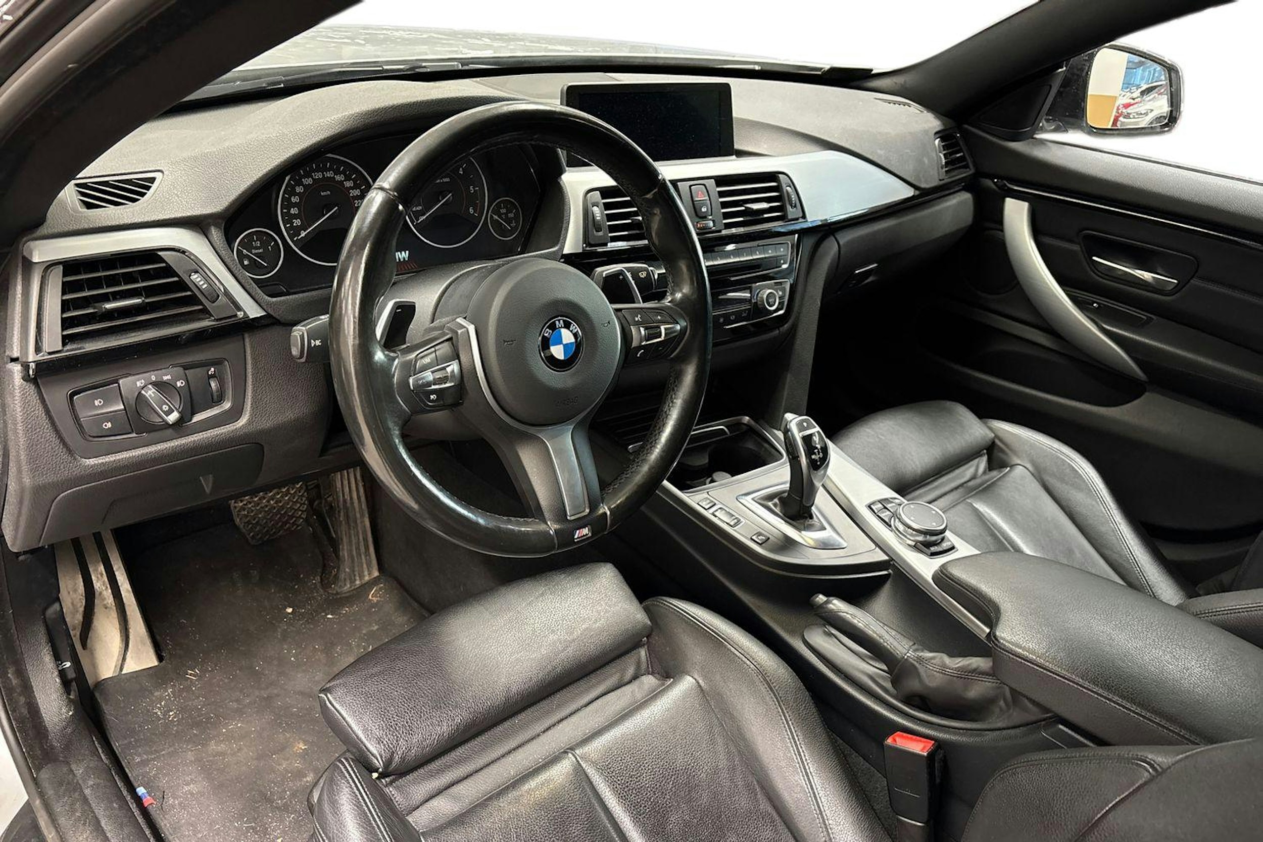 hopea BMW 420 2015 kuva 3.