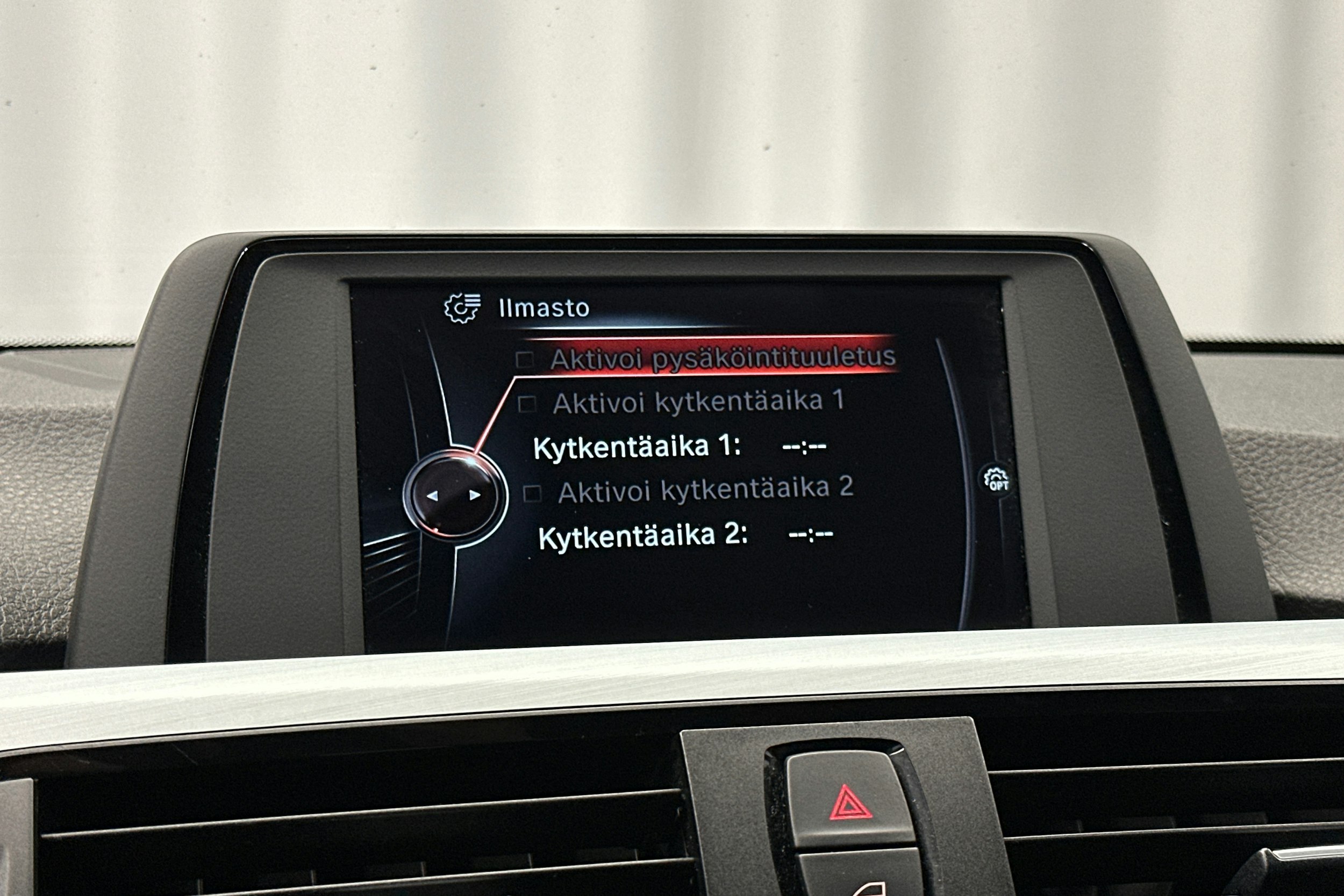 valkoinen BMW 420 2015 kuva 21.