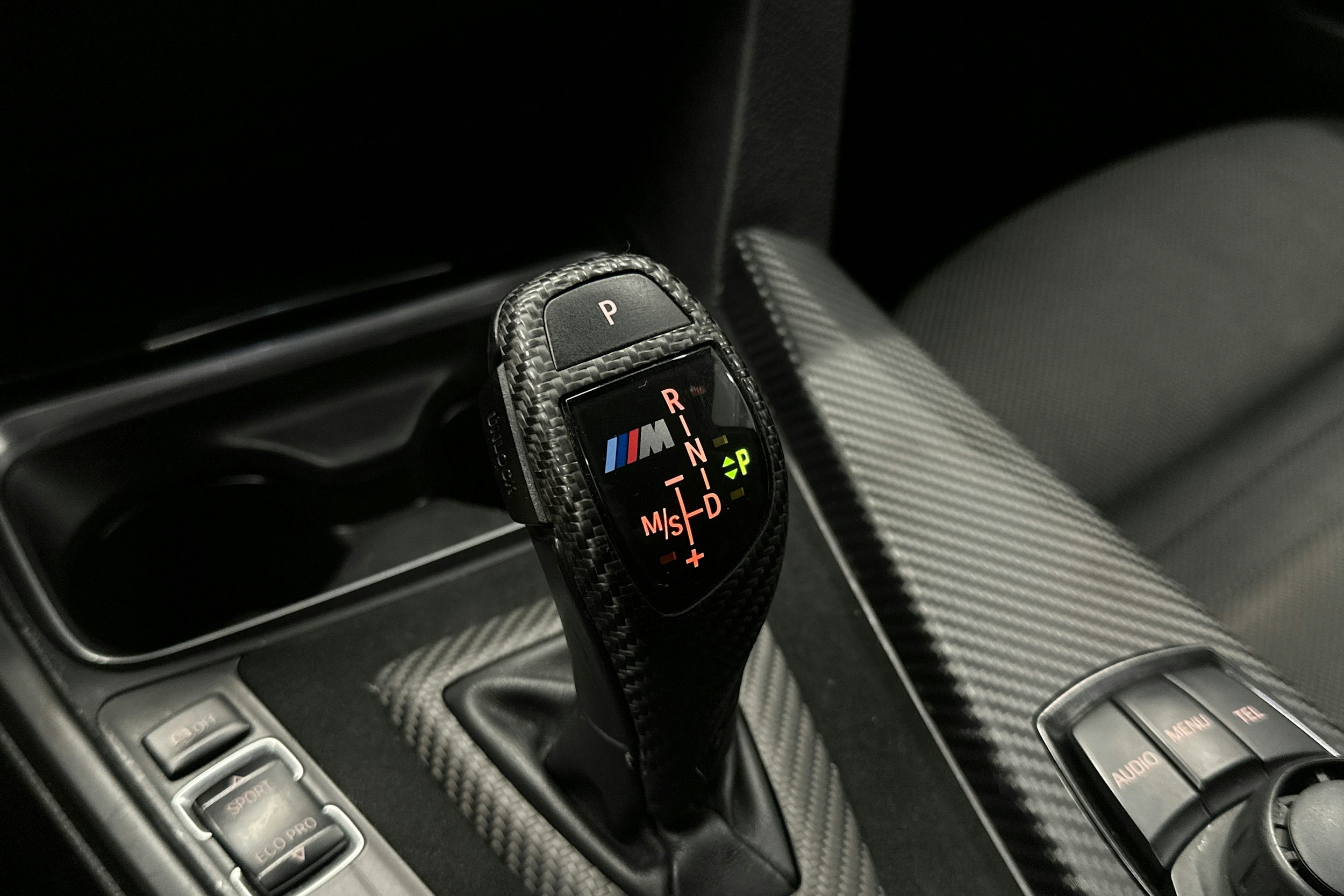 valkoinen BMW 420 2015 kuva 23.