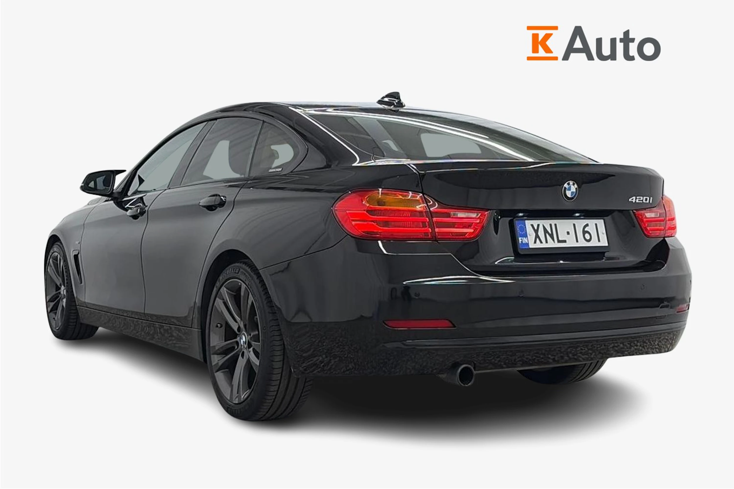 Musta BMW 420 2015 kuva 2.